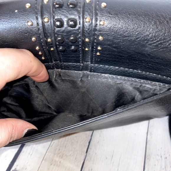 MMS metal studs hand bags w side fringe - Picture 7 of 9